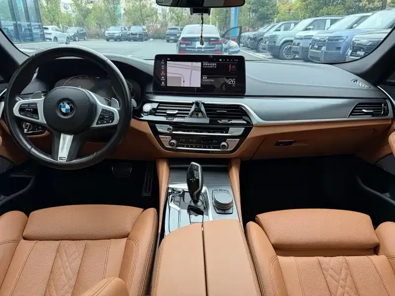 BMW 5 Series (Import) — фото 4