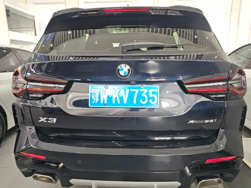 BMW X3 — фото 10