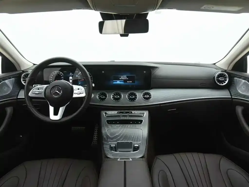 Mercedes-Benz CLS — фото 7