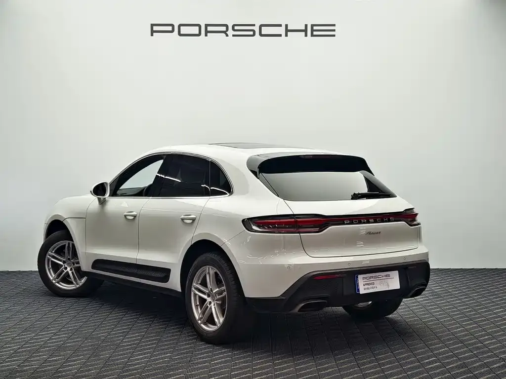 Porsche Macan — фото 8
