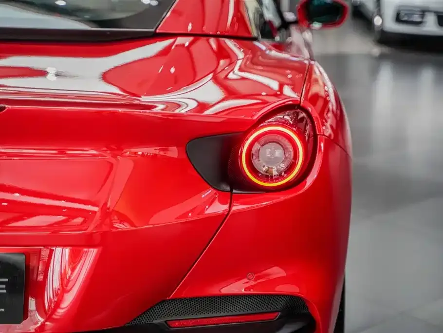 Ferrari Portofino — фото 3