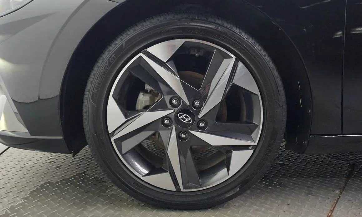 Hyundai AVANTE — фото 7