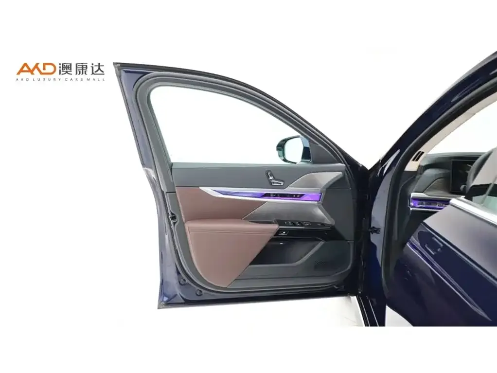 BMW 7 Series — фото 5