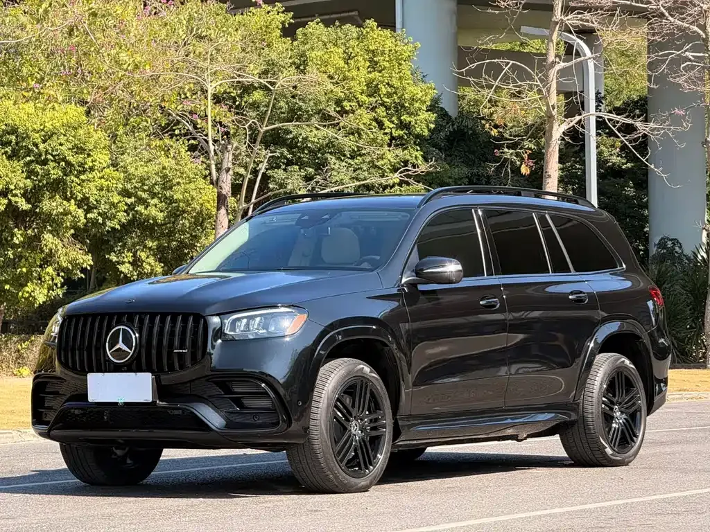 Mercedes-Benz GLS — фото 8