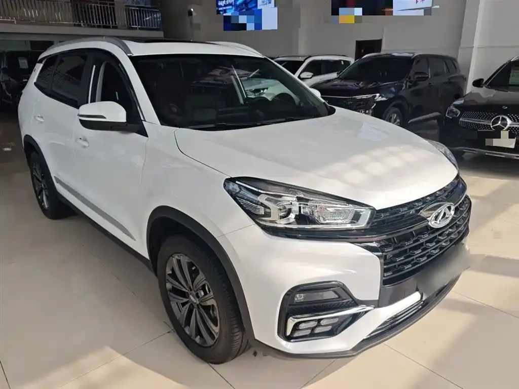 Chery Tiggo 8 — фото 7
