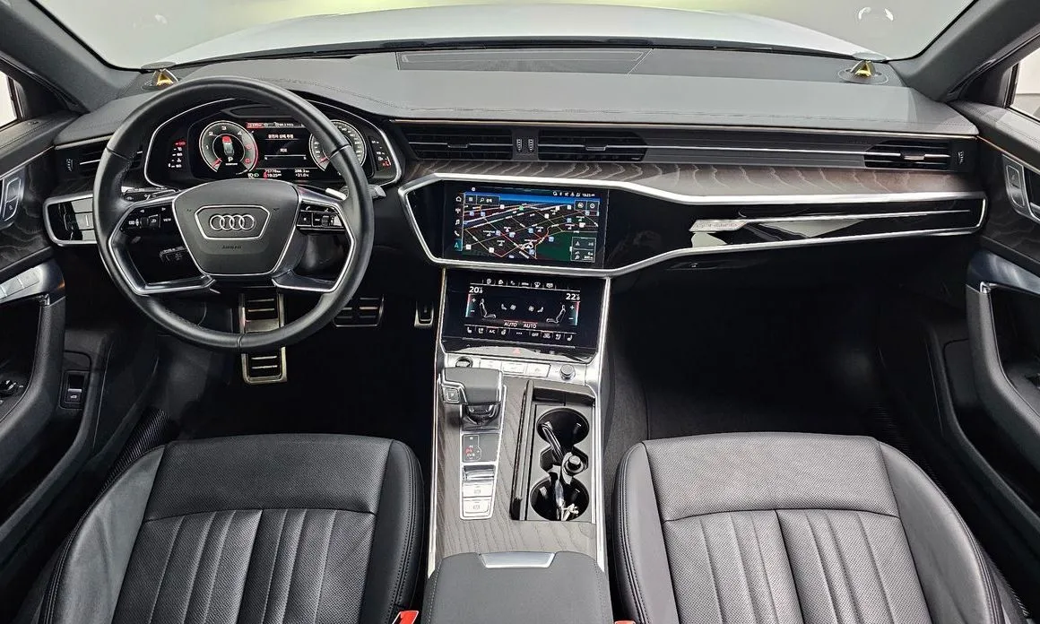 Audi A6 — фото 7