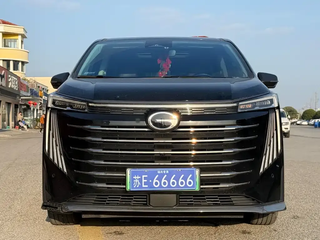 GAC Motor Trumpchi E9 — фото 1