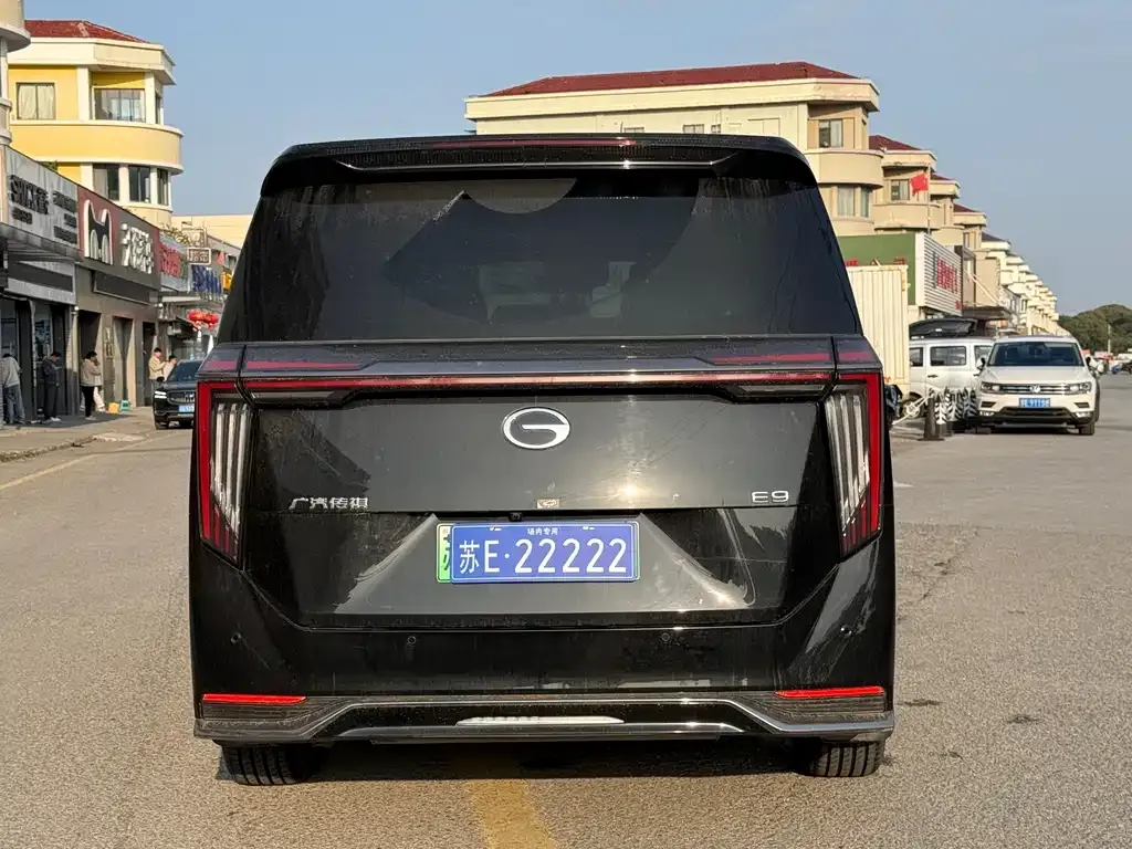GAC Motor Trumpchi E9 — фото 7