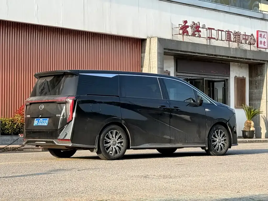 GAC Motor Trumpchi E9 — фото 5