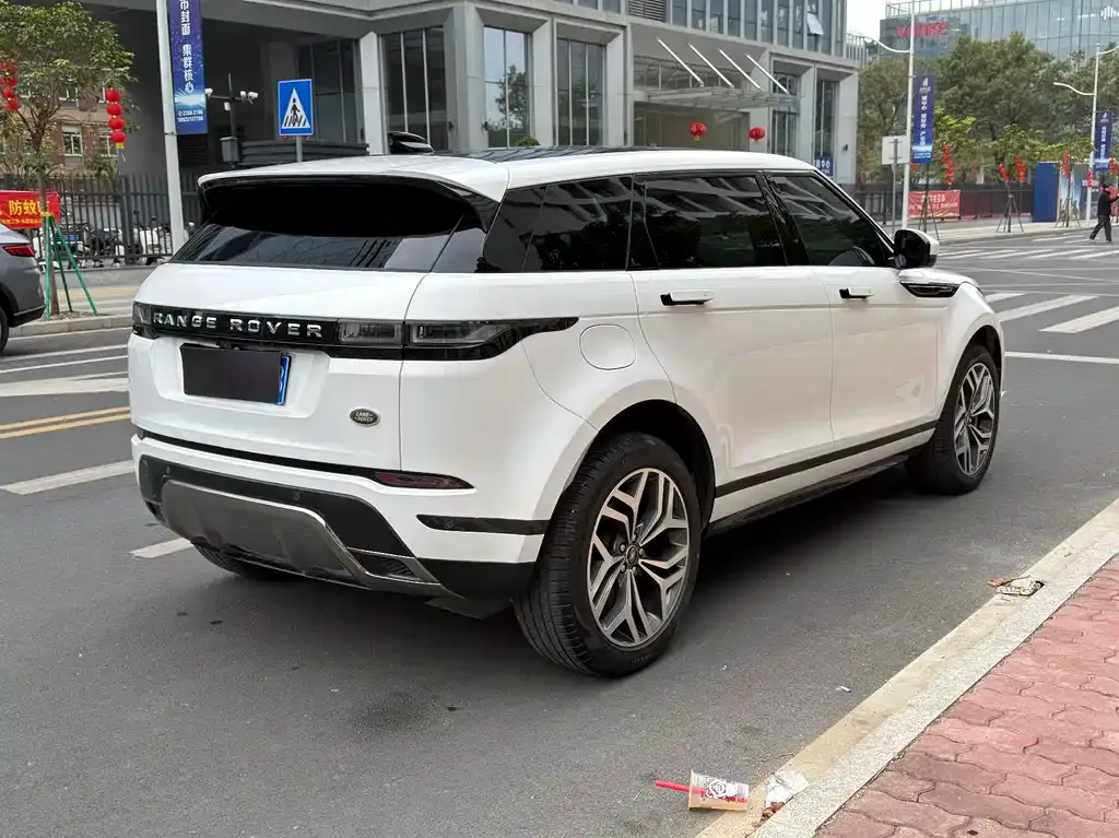 Land Rover Evoque — фото 9