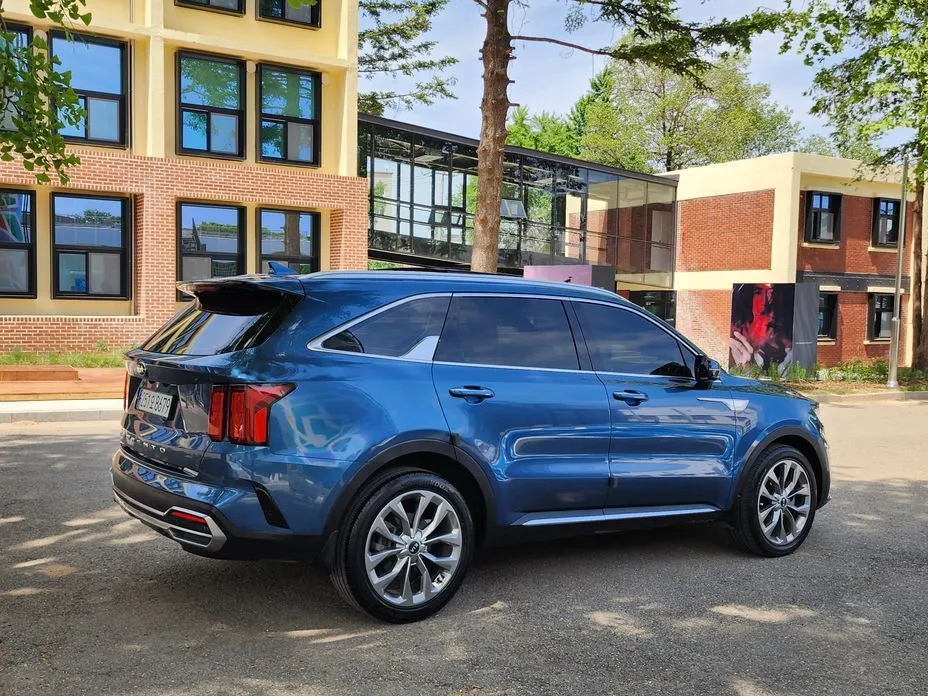 Kia Sorento — фото 2