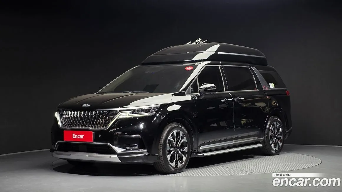 Kia Carnival — фото 1