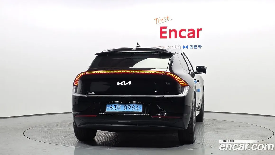 Kia EV6 — фото 7