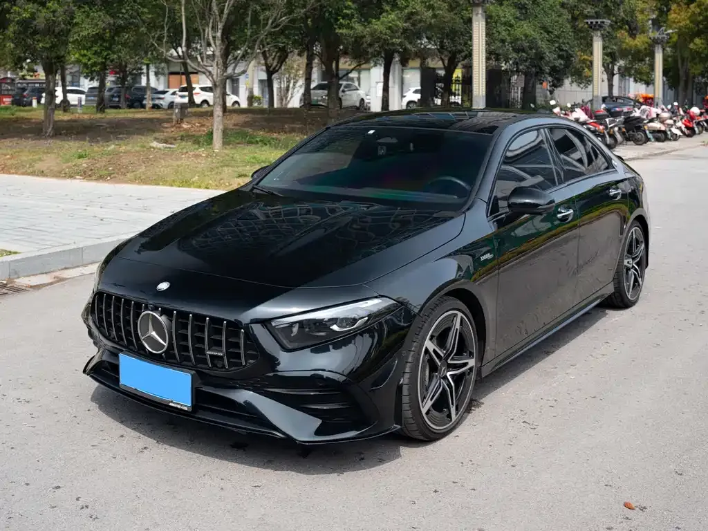 Mercedes-Benz A-Class AMG — фото 1