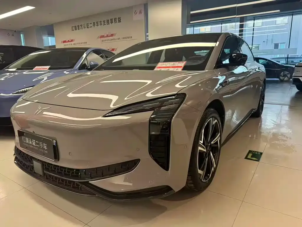 Hongqi EH7 — фото 1