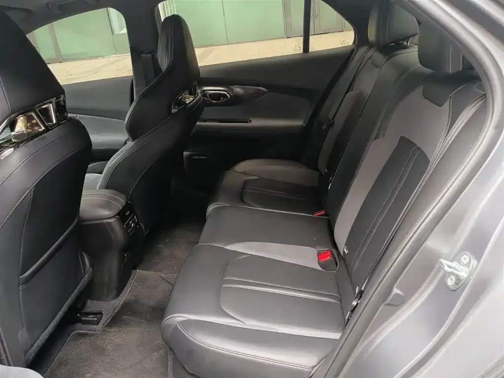 GAC Motor Shadow Leopard — фото 3
