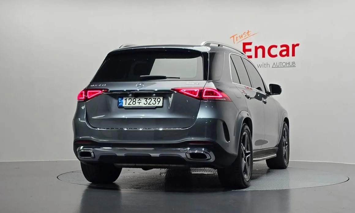 Mercedes-Benz GLE-Class — фото 4