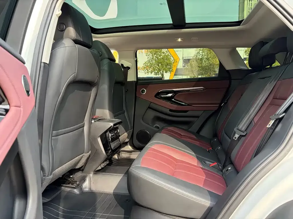 Land Rover Evoque — фото 2