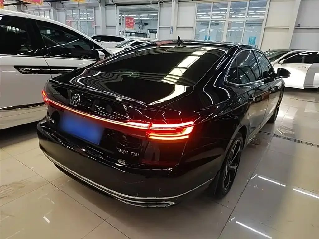 Volkswagen Passat — фото 4