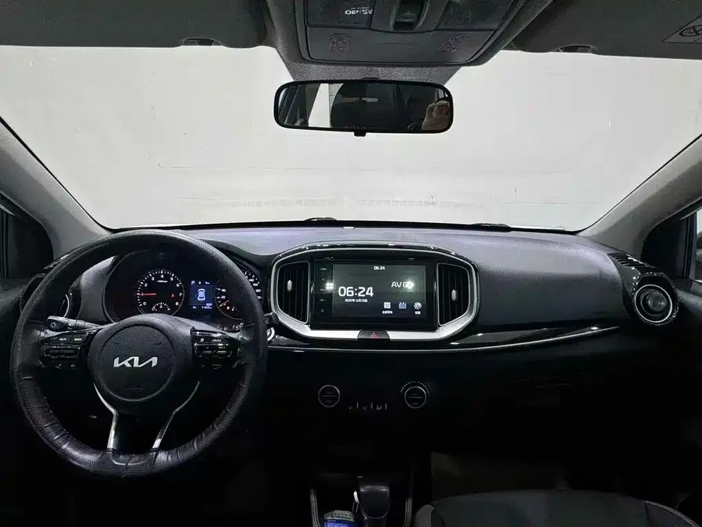 Kia KX1 — фото 4