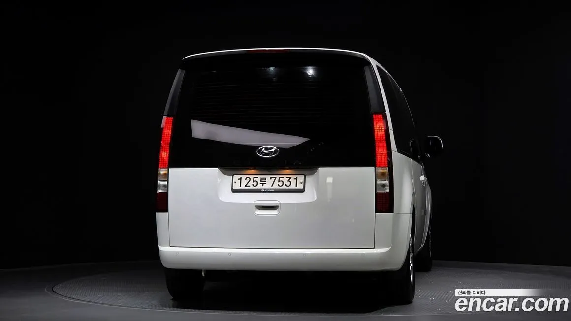 Hyundai Staria — фото 4
