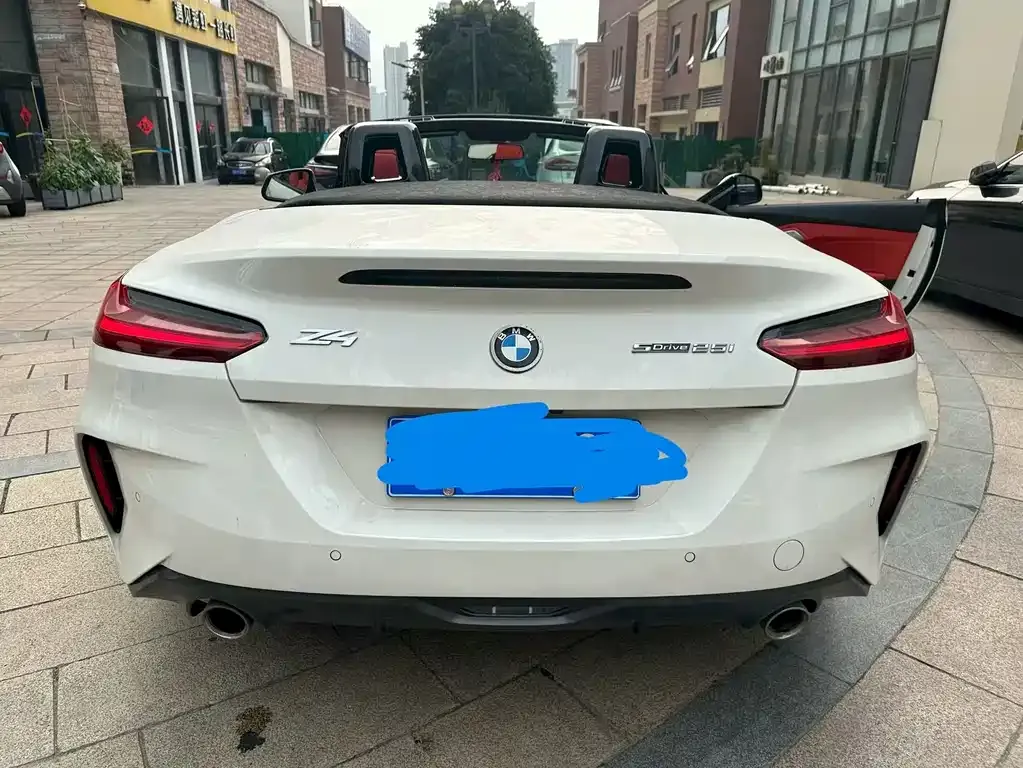 BMW Z4 — фото 3
