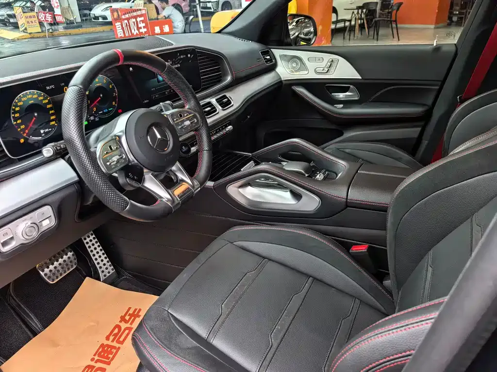 Mercedes-Benz GLE AMG — фото 7