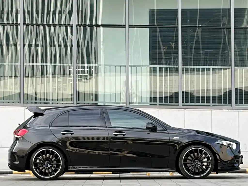 Mercedes-Benz A-Class AMG (Import) — фото 9