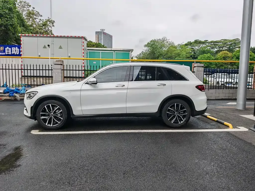 Mercedes-Benz GLC — фото 10