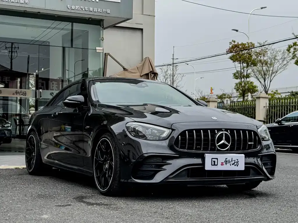 Mercedes-Benz E-Class AMG — фото 8