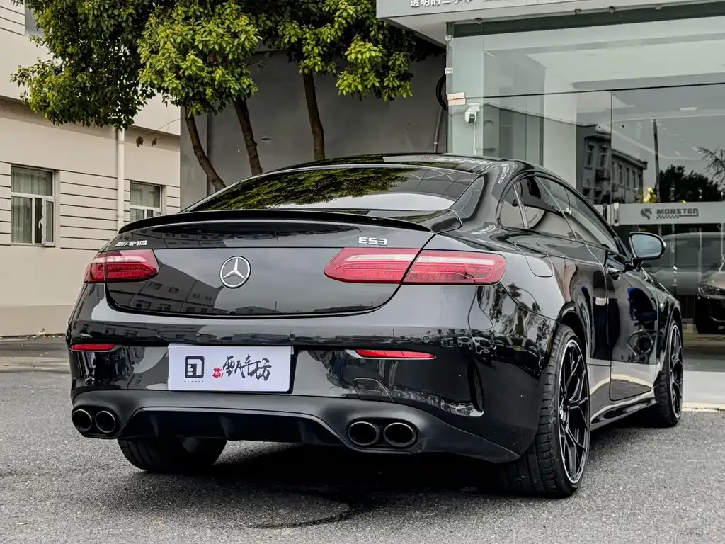 Mercedes-Benz E-Class AMG — фото 3