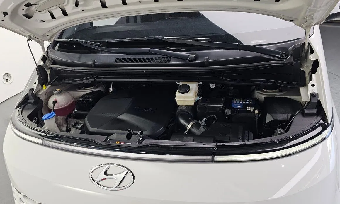 Hyundai Staria — фото 4