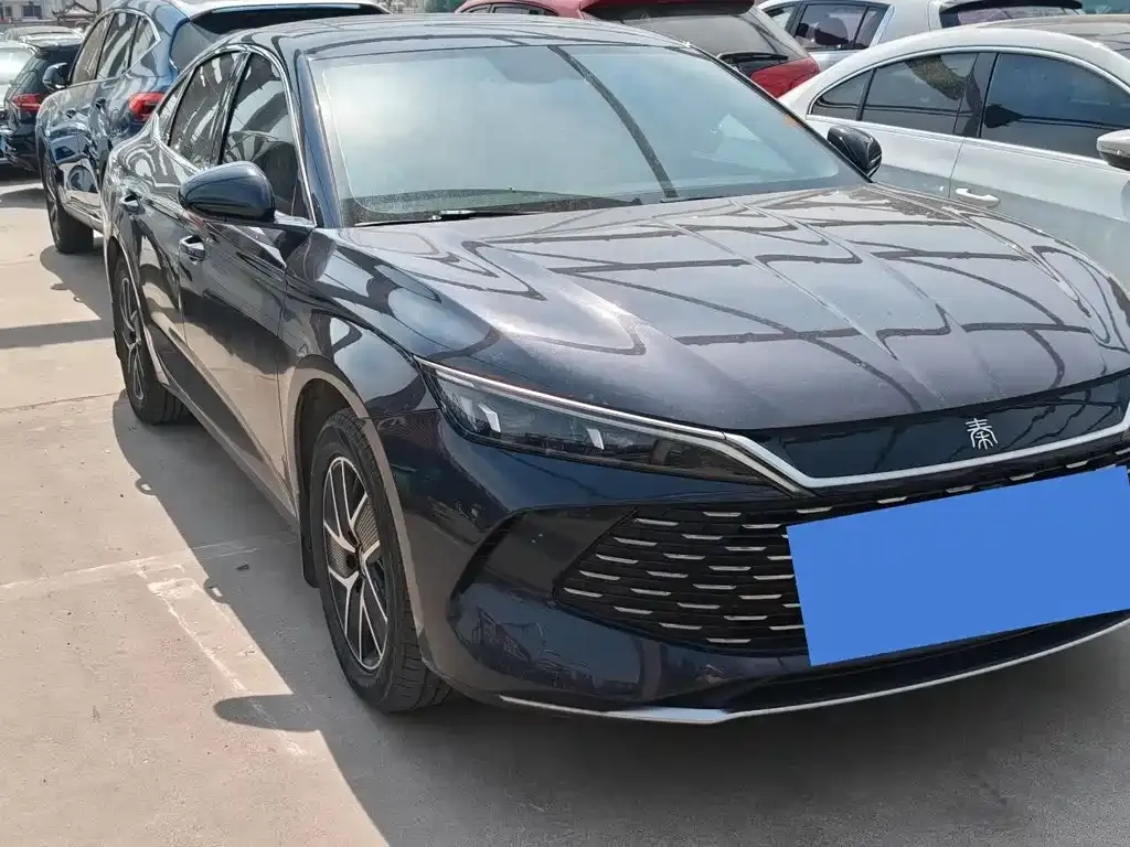 BYD Qin L — фото 9