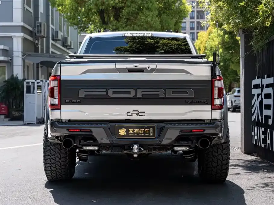 Ford F-150 Raptor — фото 6