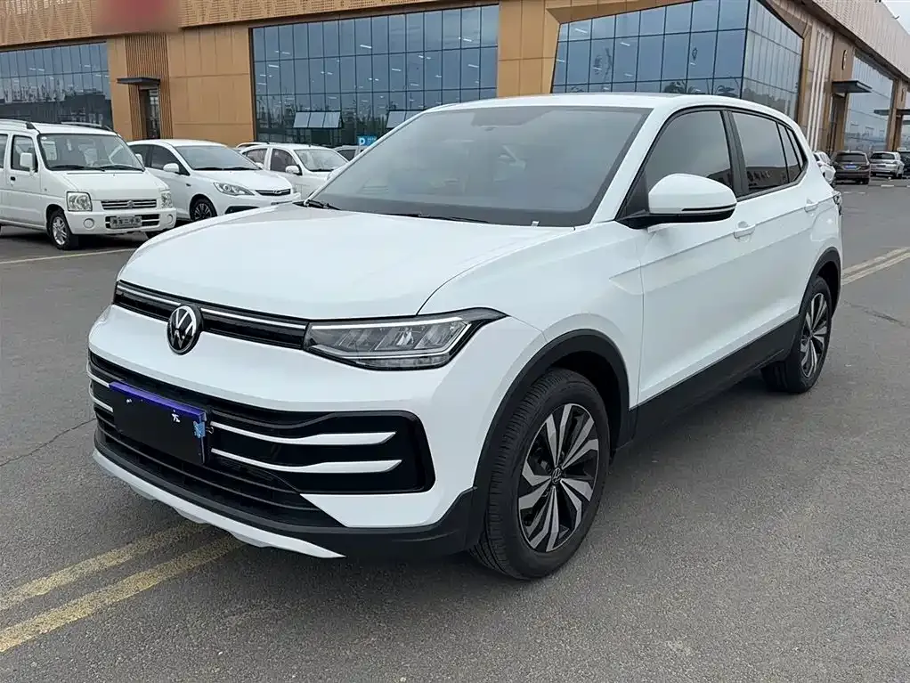 Volkswagen Tharu — фото 1