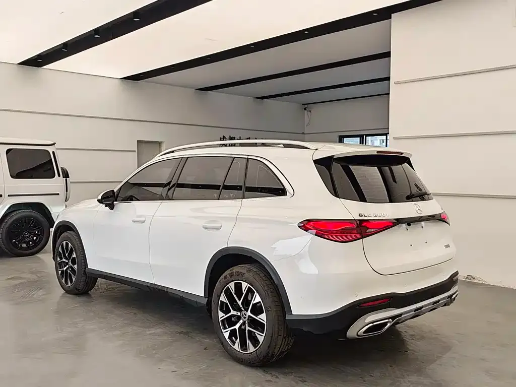 Mercedes-Benz GLC — фото 10