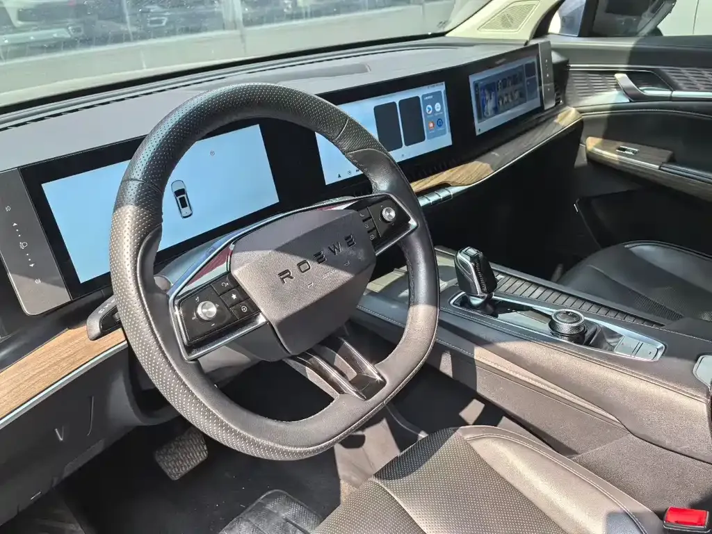 Roewe RX9 — фото 7
