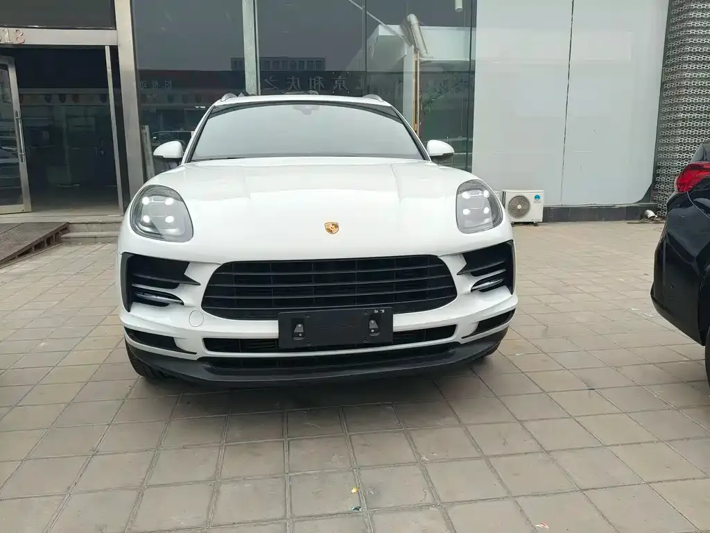 Porsche Macan — фото 10