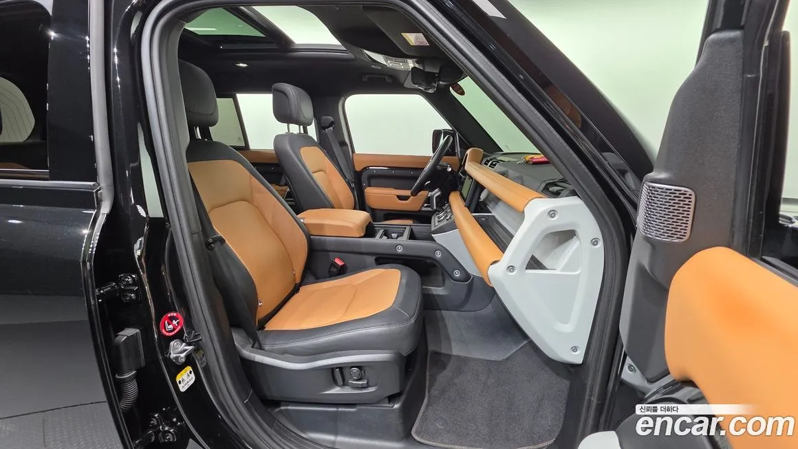 Land Rover Defender — фото 10