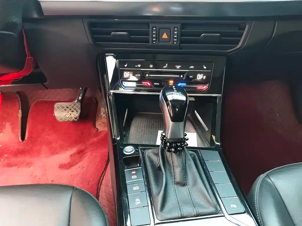Volkswagen Passat — фото 8