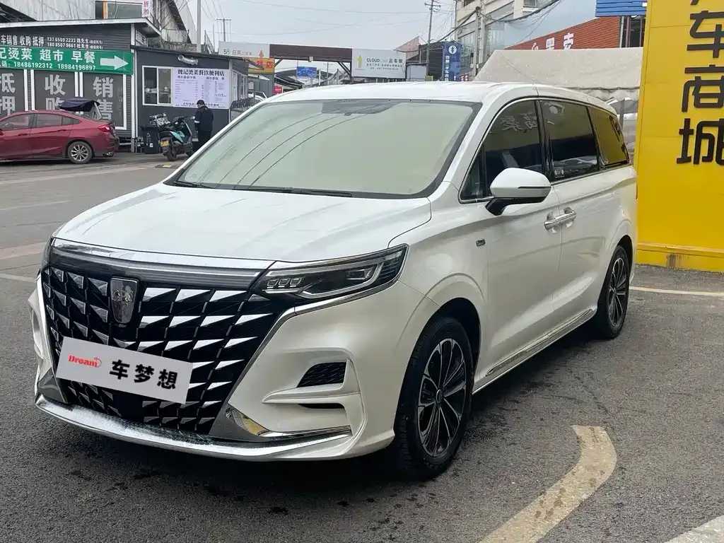 Roewe iMAX8 — фото 1