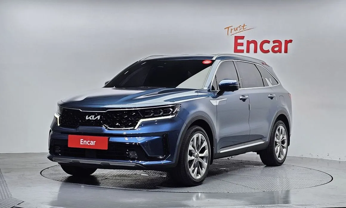 Kia Sorento — фото 1