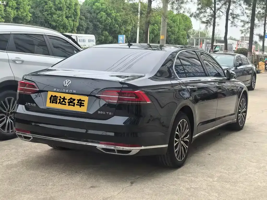 Volkswagen Phideon — фото 8