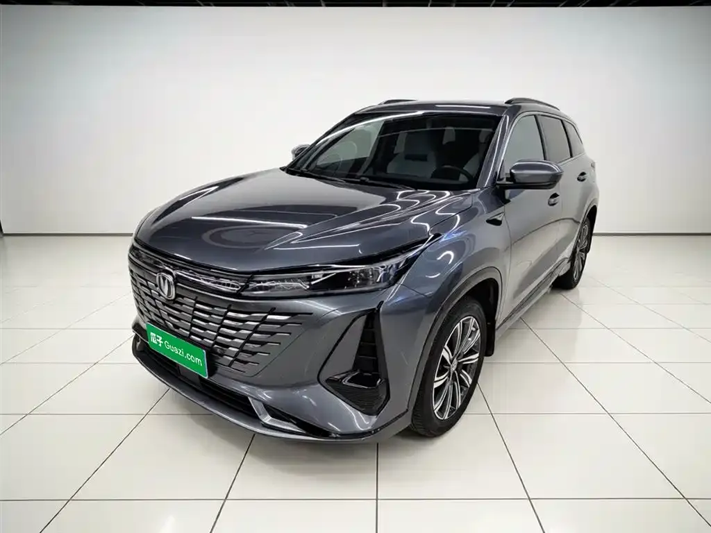 Changan CS75PLUS — фото 4