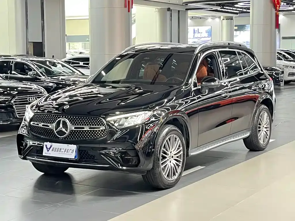 Mercedes-Benz GLC — фото 1