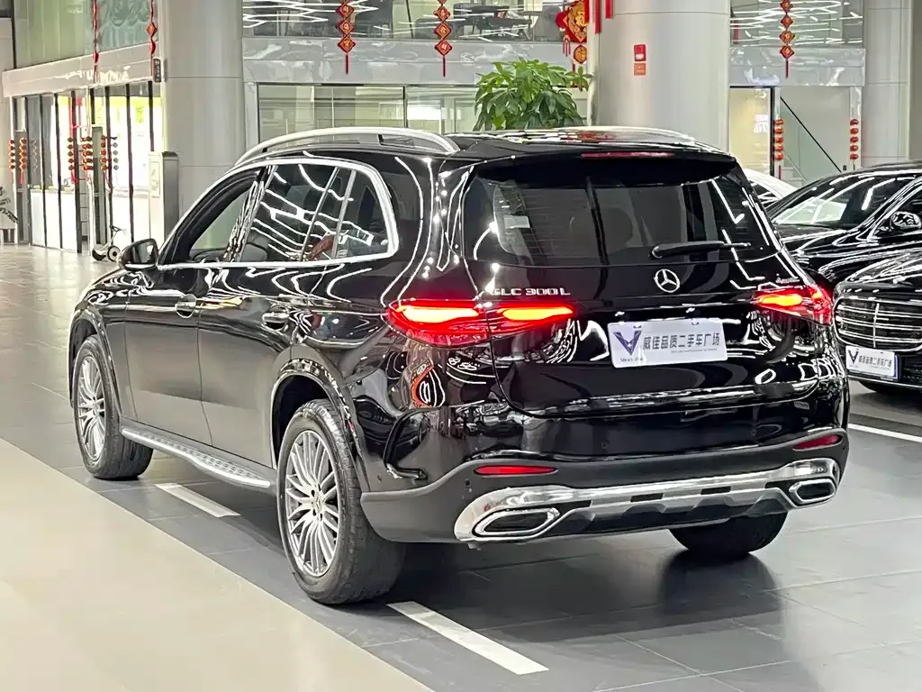 Mercedes-Benz GLC — фото 9