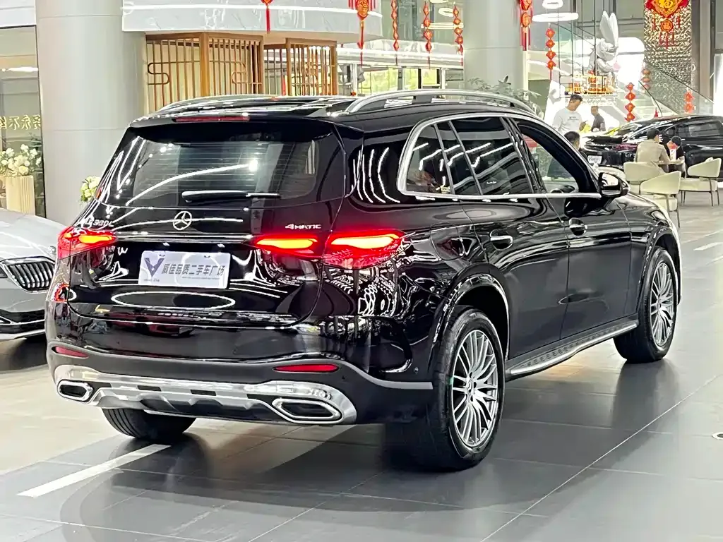 Mercedes-Benz GLC — фото 8