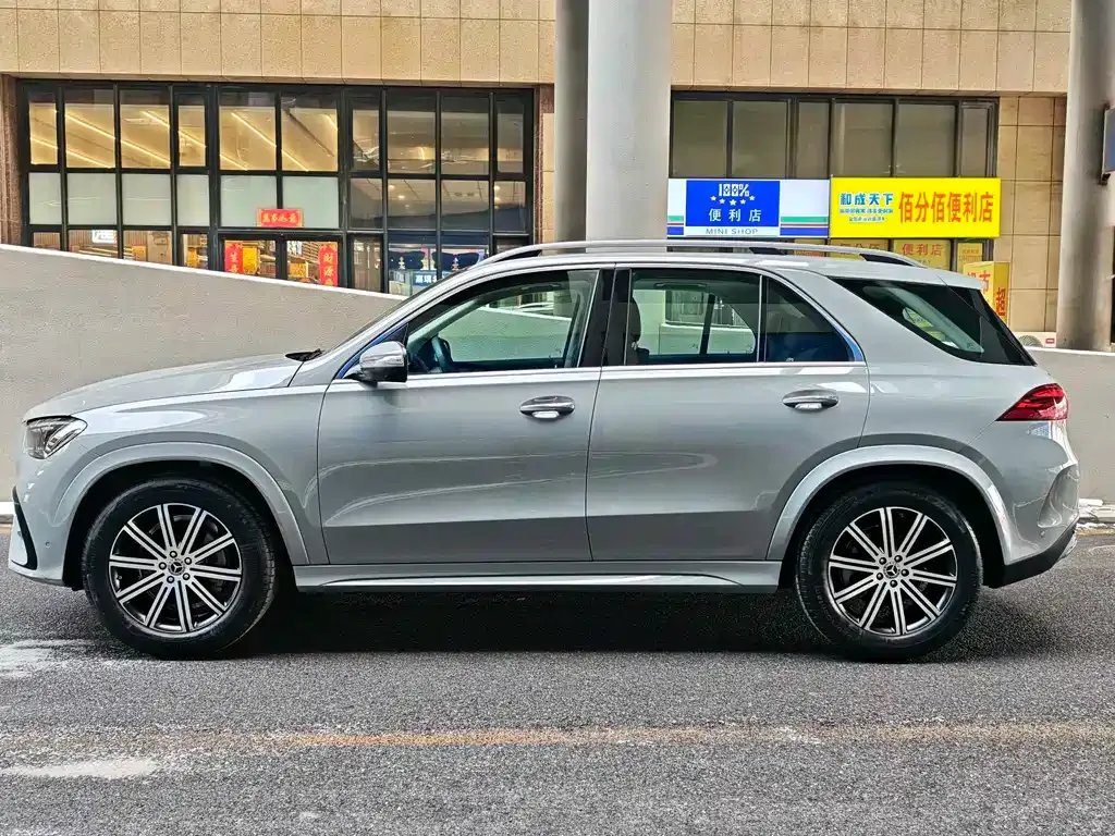 Mercedes-Benz GLE (Import) — фото 8