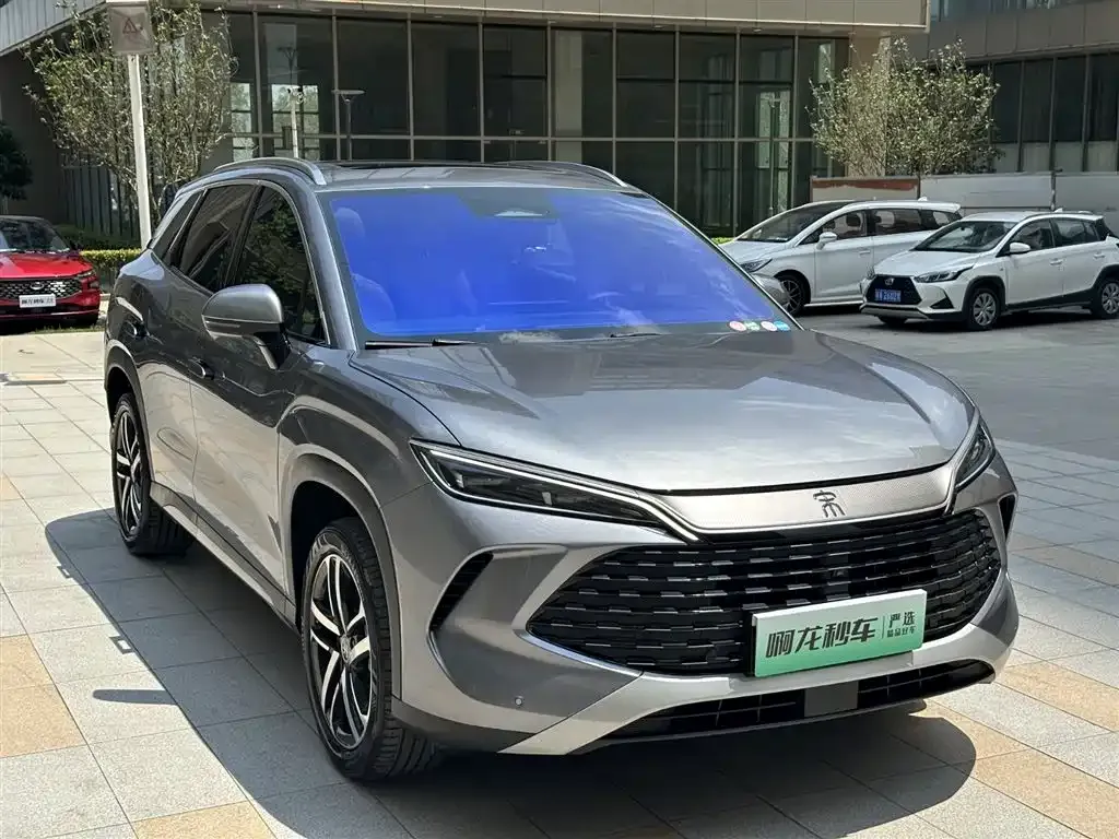 BYD L DM-i — фото 8
