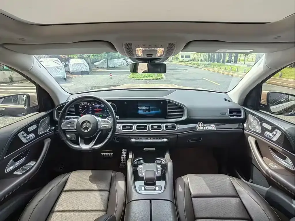 Mercedes-Benz GLS — фото 2